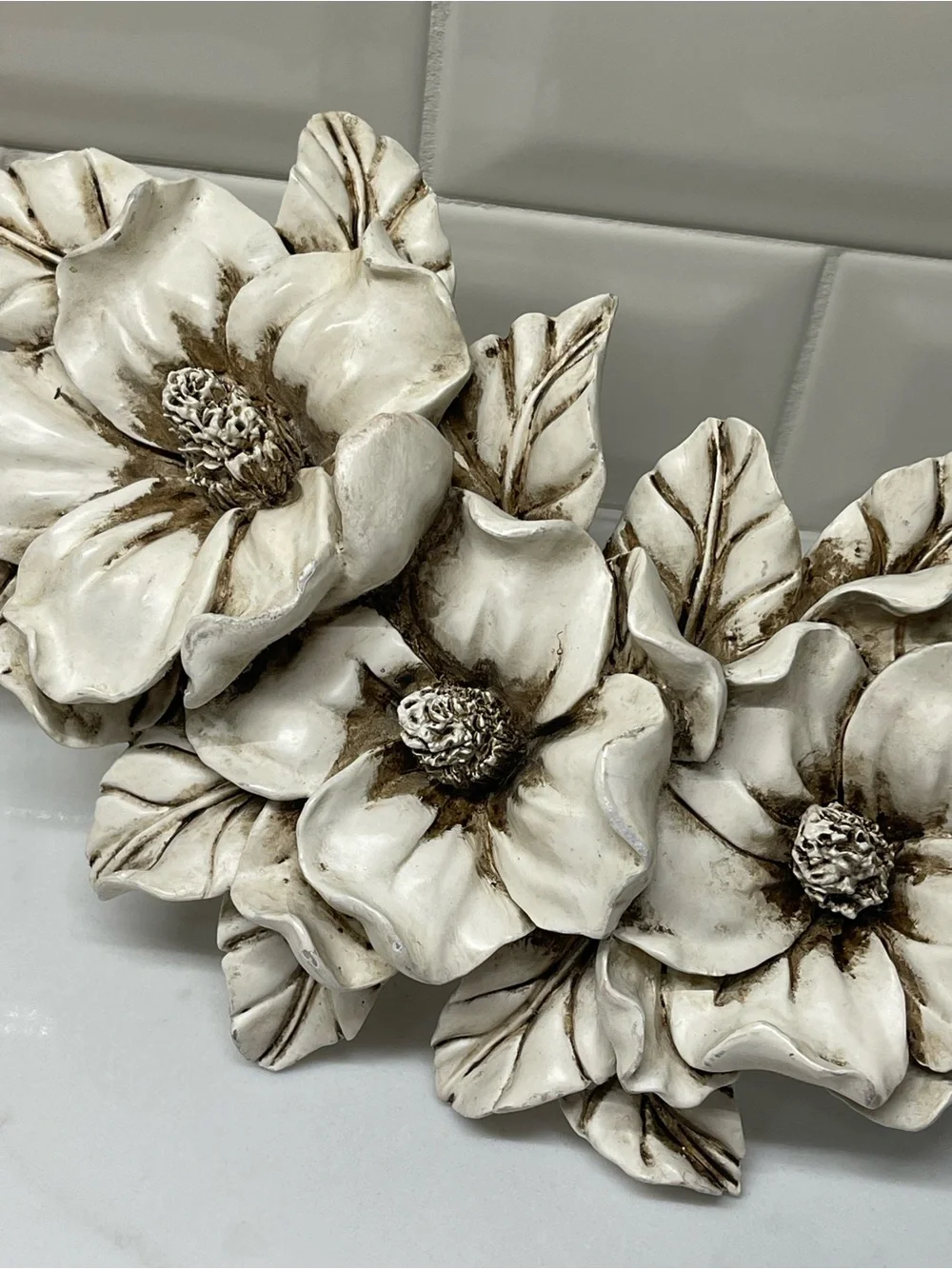 Door Decoration/Shelf Decor Flower/Floral Accent to any Style, Room, Space solid